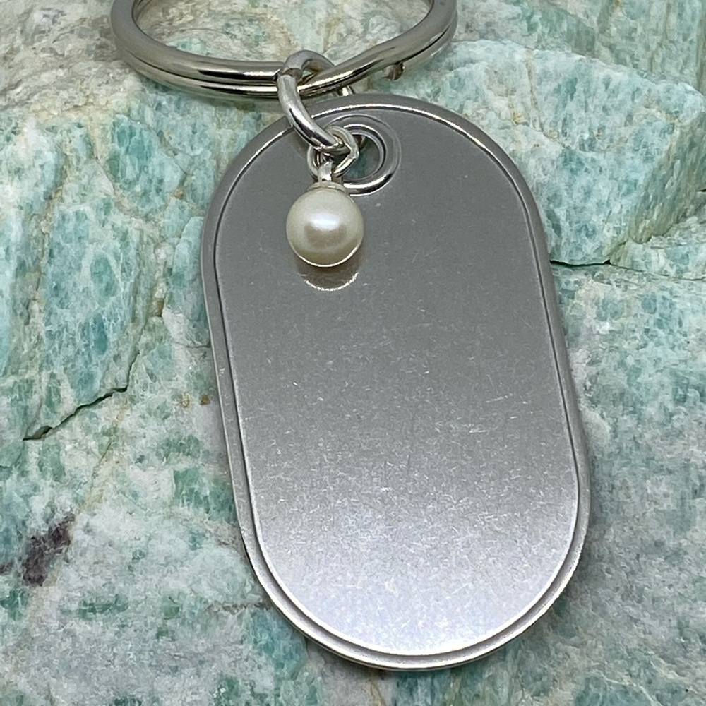 Vantel Pearls Dog Tag Key Ring II